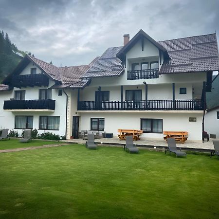 Vila Larisa Apartamento Moeciu De Sus Exterior foto